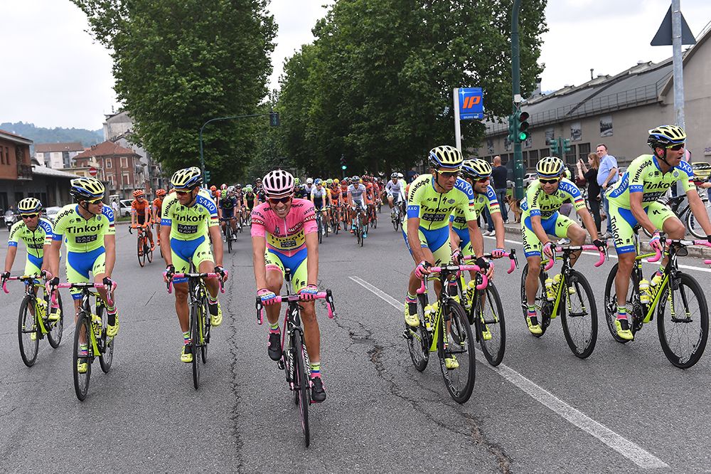 Tinkoff-Saxo lead the bunch