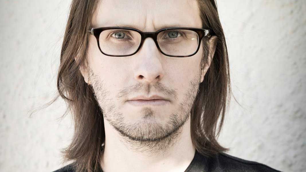 Steven Wilson headshot