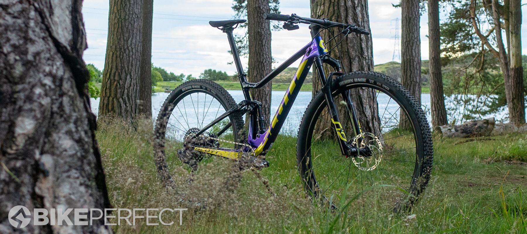 Scott Spark RC 900 Team Issue AXS bike review | Bike Perfect