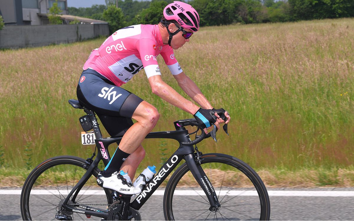 For stage 20 of the 2018 race, Chris Froome had subtle pink decals on his Pinarello Dogma F10 X-Light and MOST cockpit