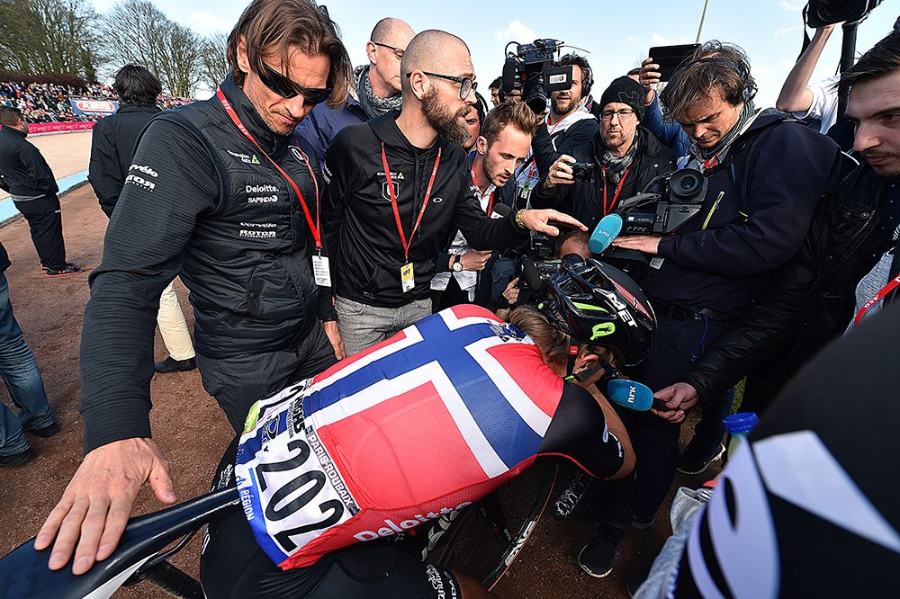 Edvald Boasson Hagen is swamped by media after his fifth place