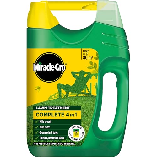 Miracle-Gro Complete 4 in 1 Lawn Food, 80 M&amp;sup2; Handheld Spreader, Lawn Food, Weed &amp;amp; Moss Control