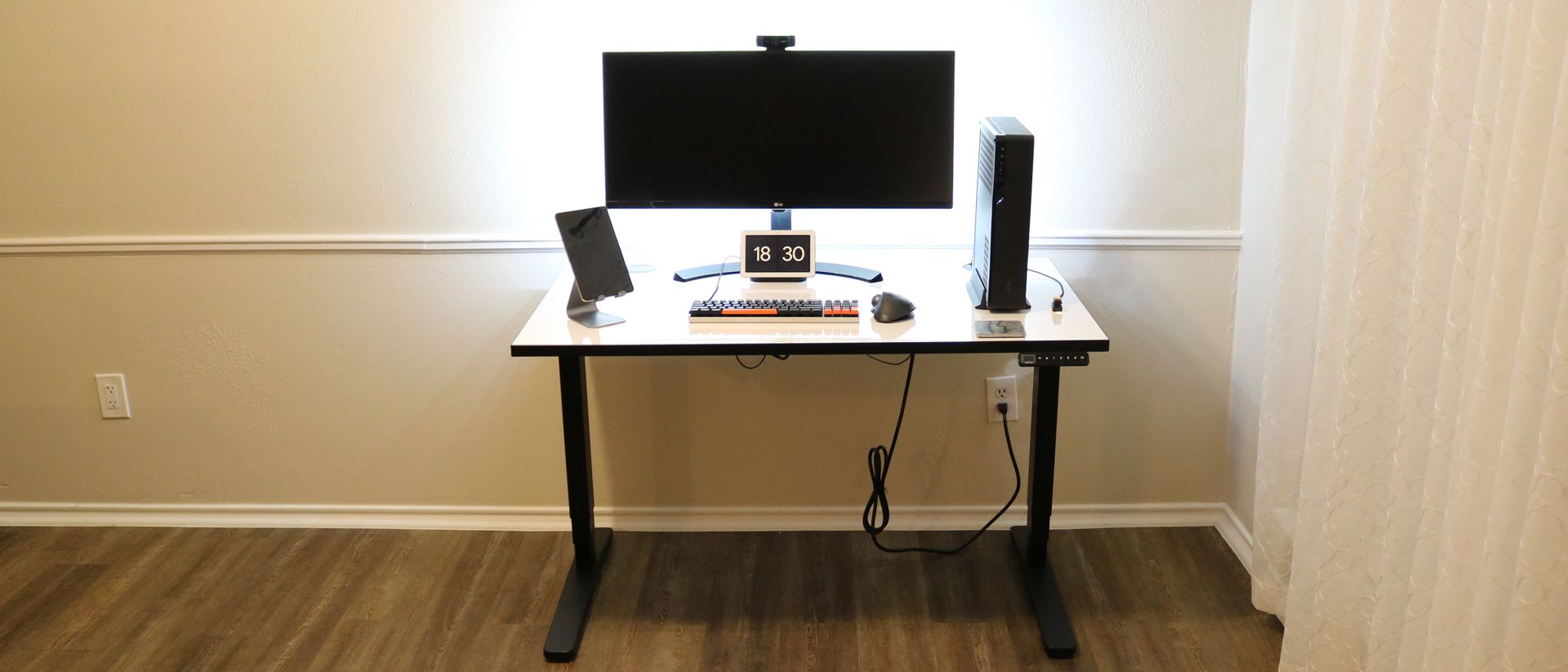 UPLIFT V2 Standing Desk review | TechRadar