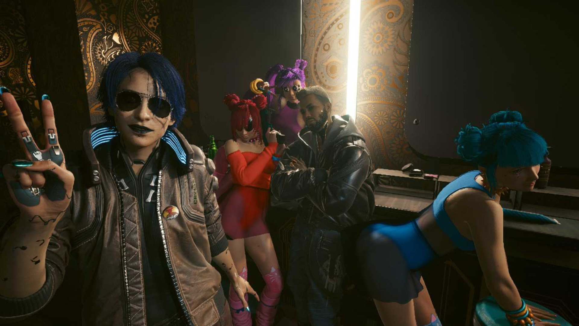V posing with a group of people during one of the most relaxing RPGs of all time, Cyberpunk 2077