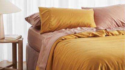 What is the worst bed sheet material? Bedding experts advise