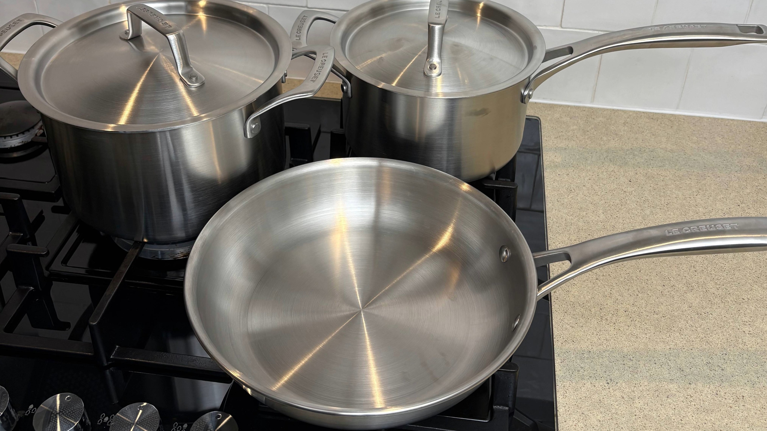 Testing the Le Creuset Stainless Steel Set with pancakes 