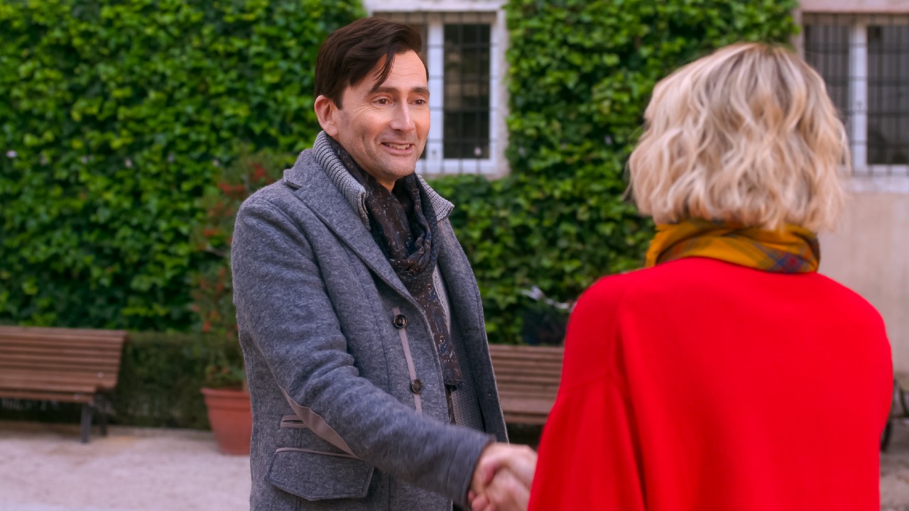 David Tennant as Gianpiero and Kerri Kenney-Silver as Anne in Episode 208 of The Four Seasons, Season 2.