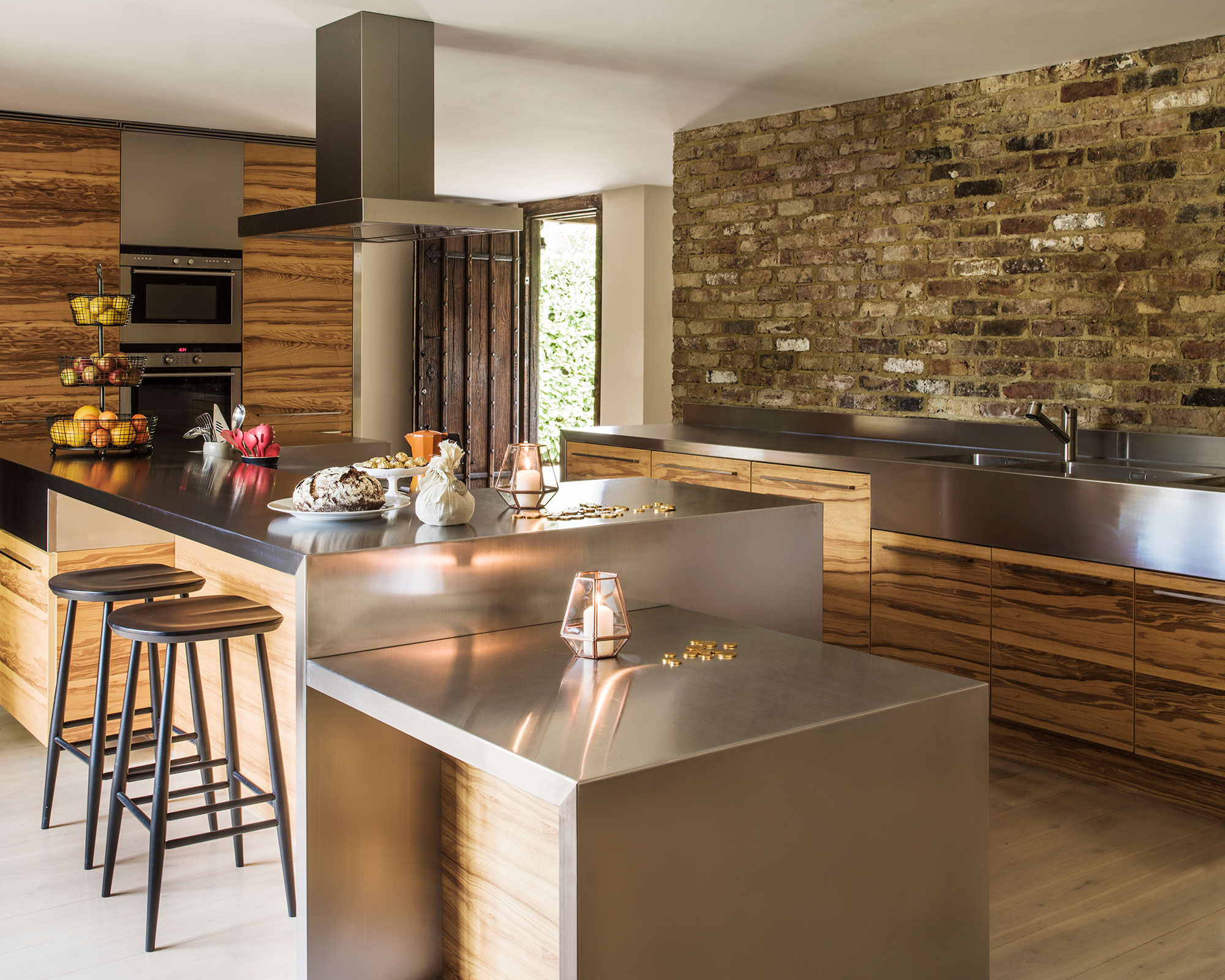 rust proof stainless steel kitchen table on wheels