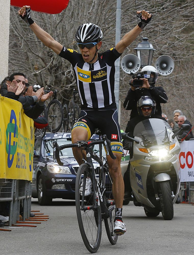 Louis Meintjes (MTN-Qhubeka) takes the stage 4 win and the overall win