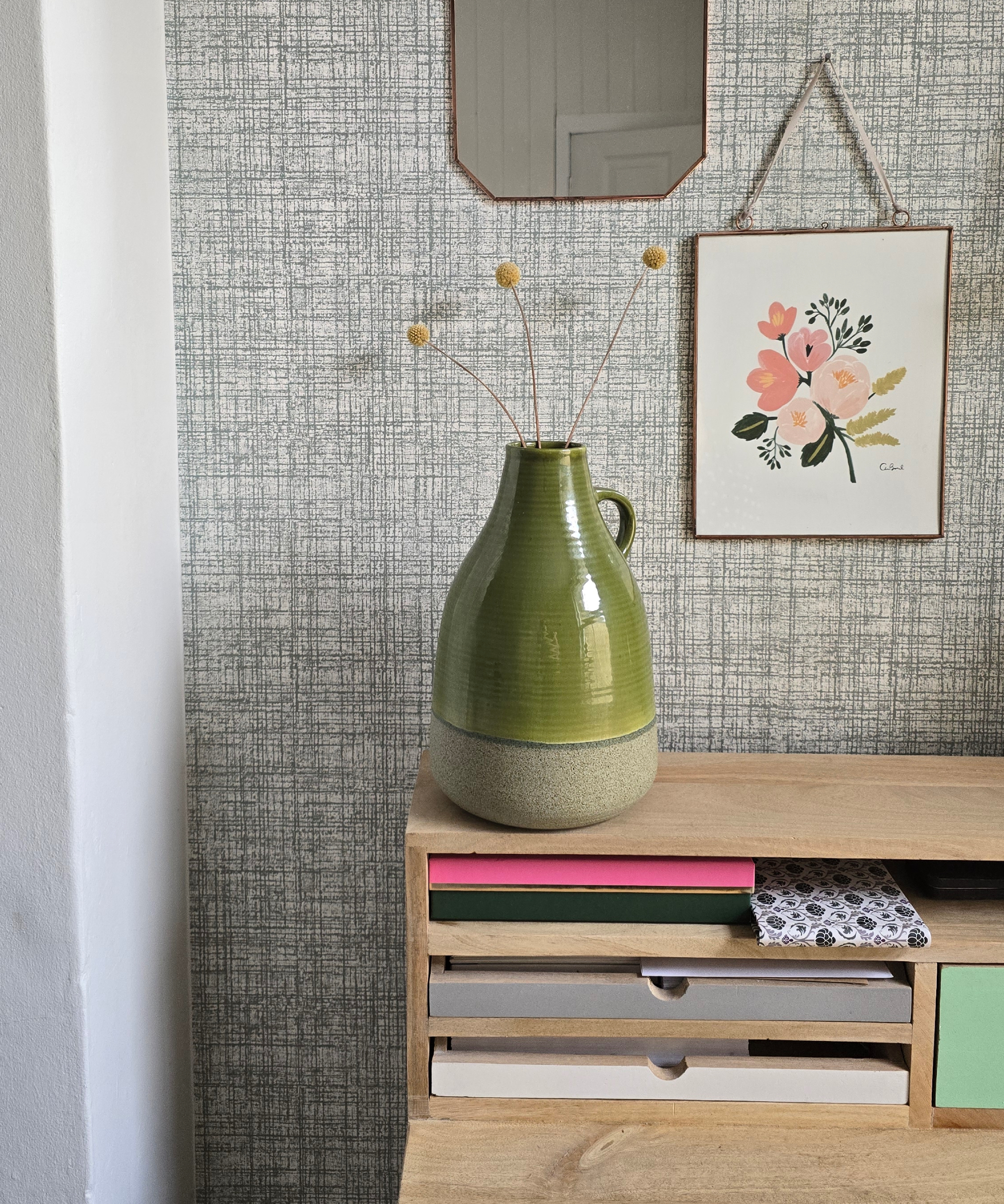 Grey Scion wallpaper in alcove of Amy's guest room