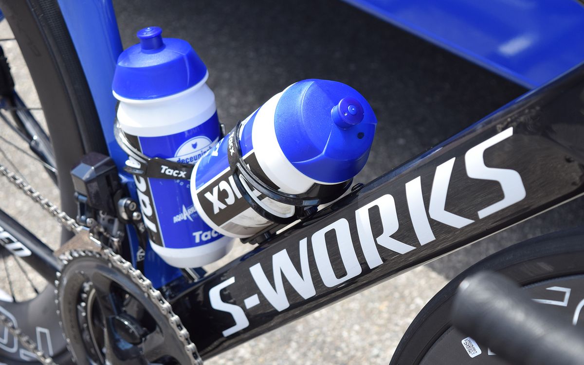 Deceuninck-QuickStep use Tacx Ciro bottle cages