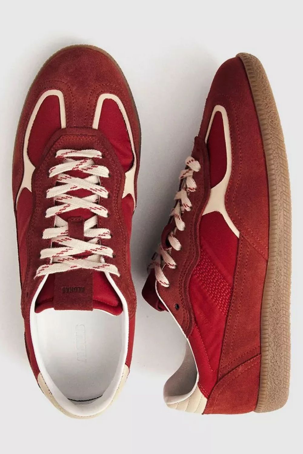 Alohas, Tb490 Rife Sneakers