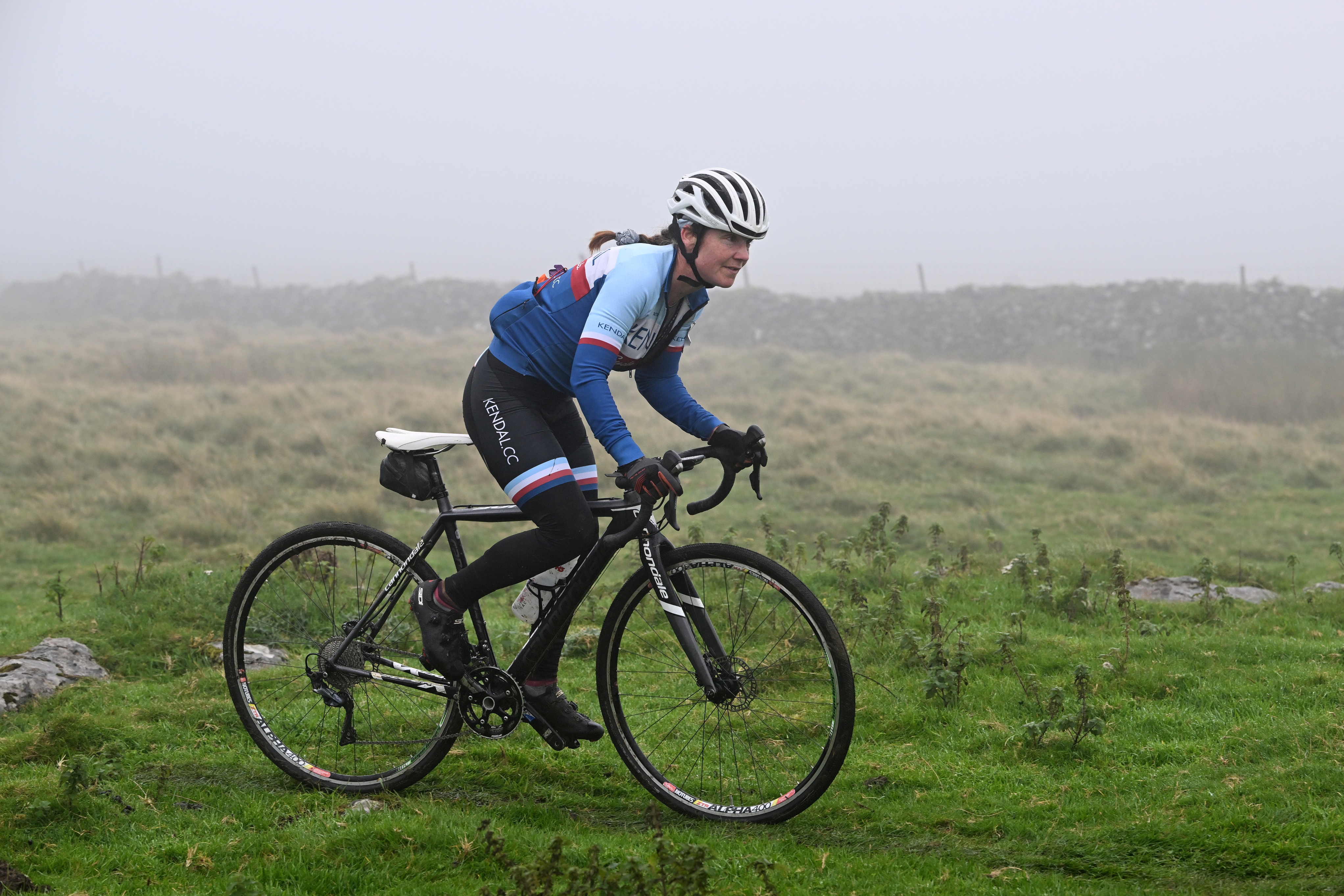 Helen Jackson races the Three Peaks Cyclocross