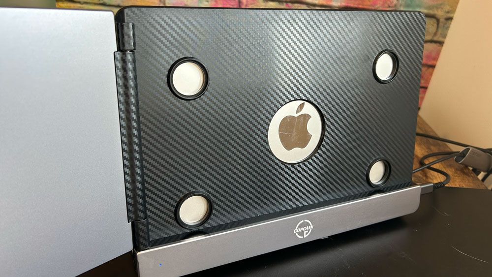 CopGain Portable Monitor for MacBook review Surprisingly useful for