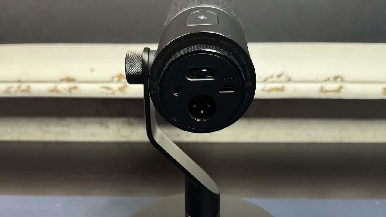 Razer Seiren V3 Pro