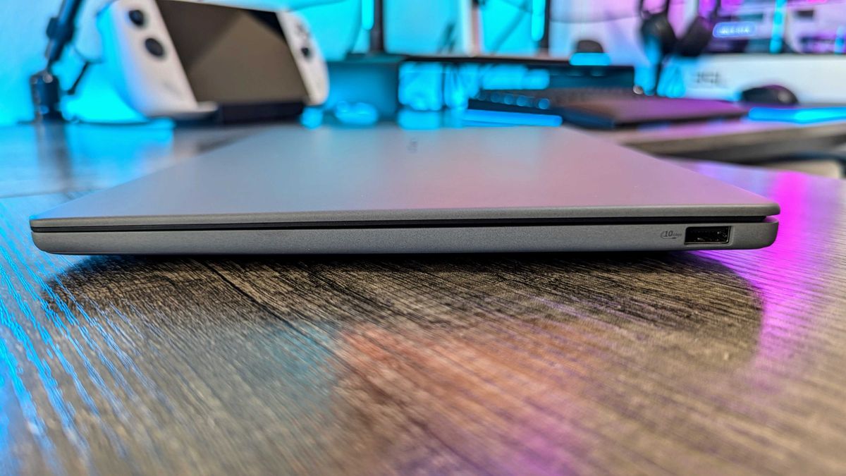 Image of the ASUS Zenbook A14 (2025).