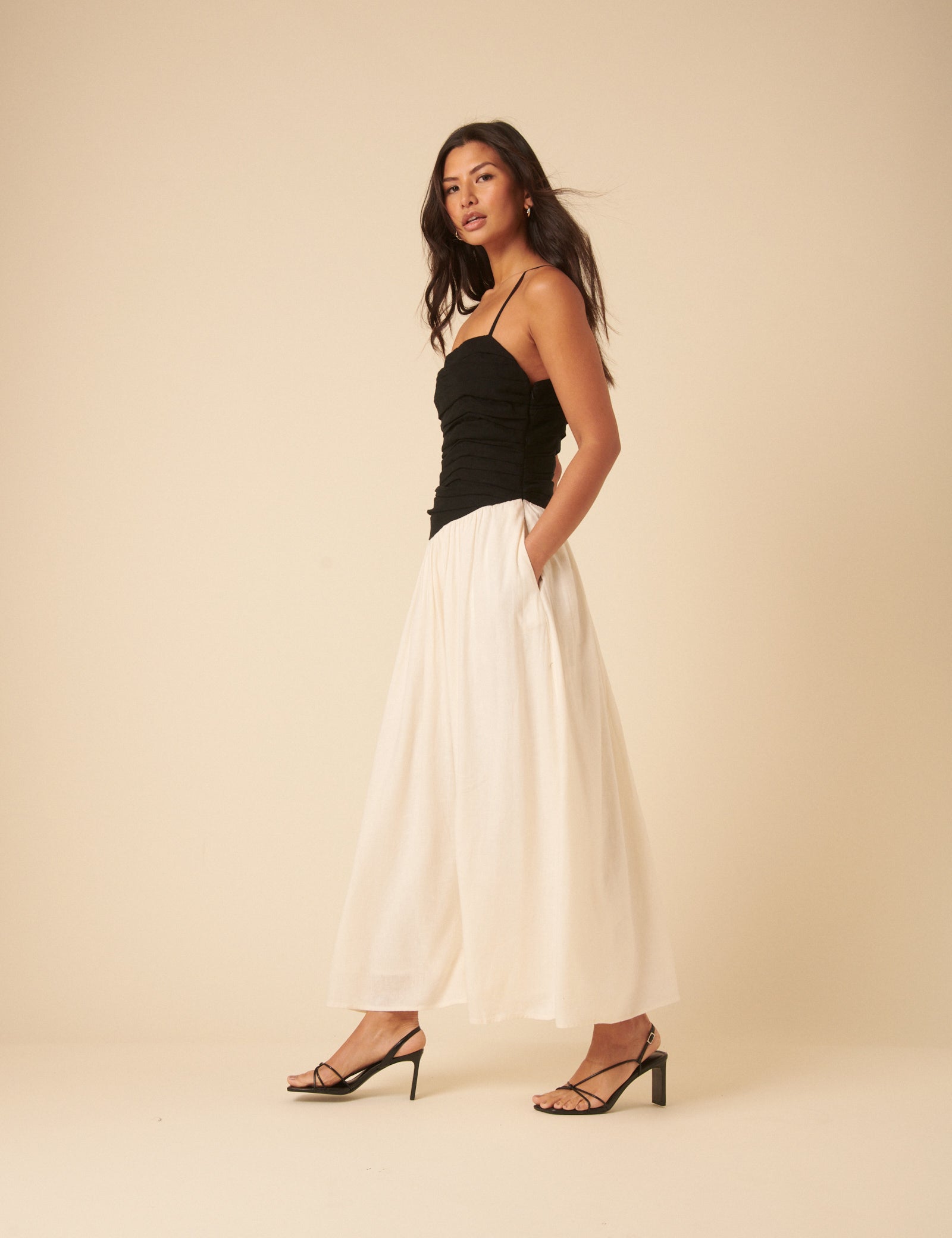 Black Bandeau Linen-Blend Contrast Kendra Midi Dress