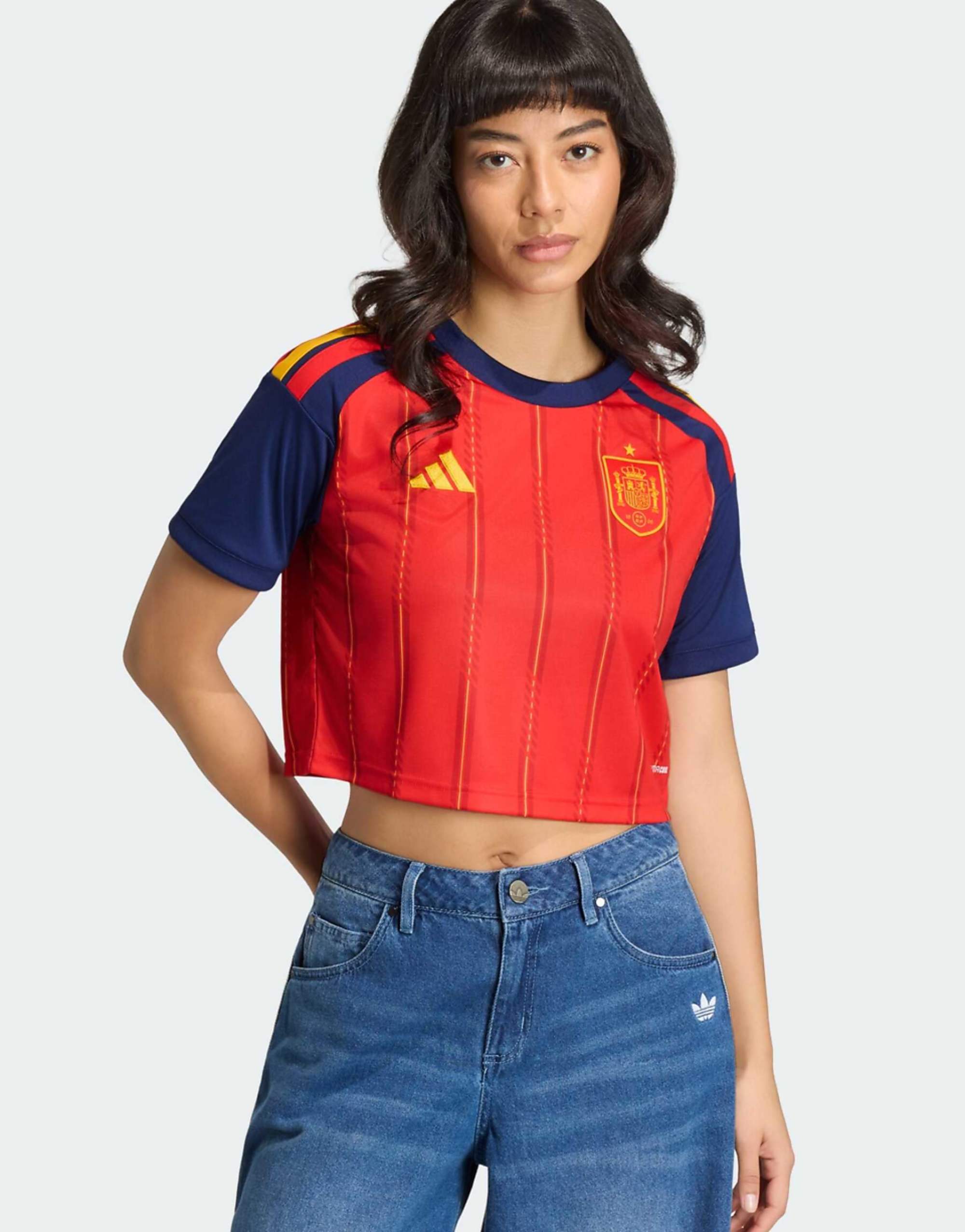 Adidas Performance Spain 26 Home Cropped Jersey in Vivid Red