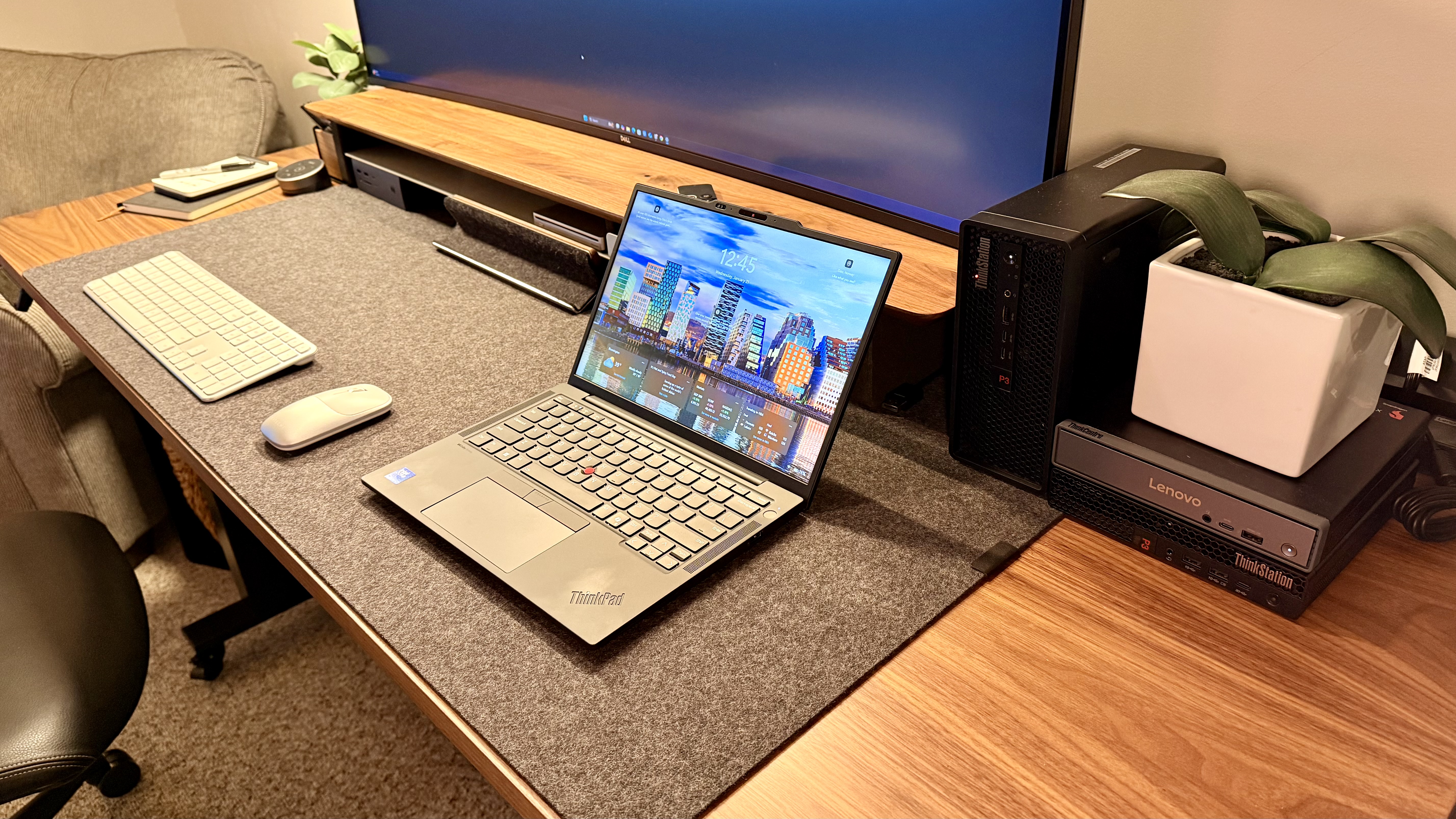 Lenovo | ThinkPad X13 Gen 6