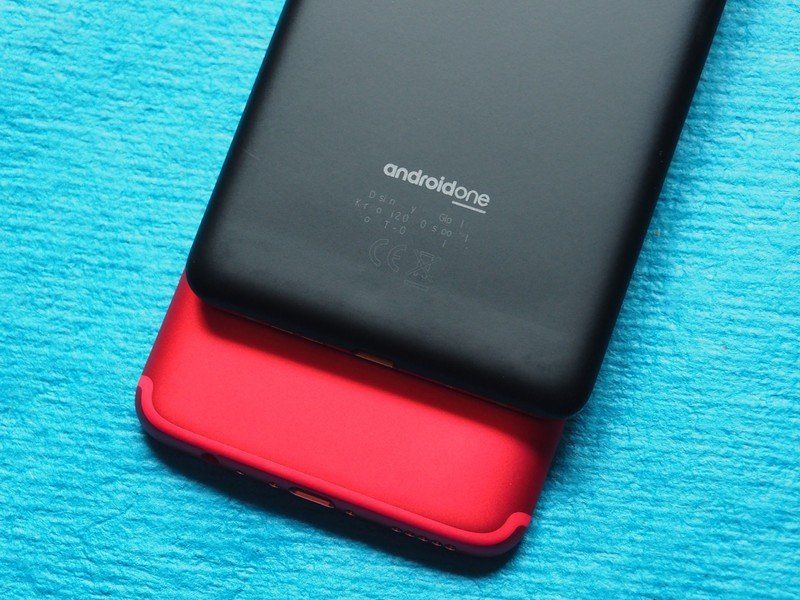 Nokia 7 Plus vs. OnePlus 5T