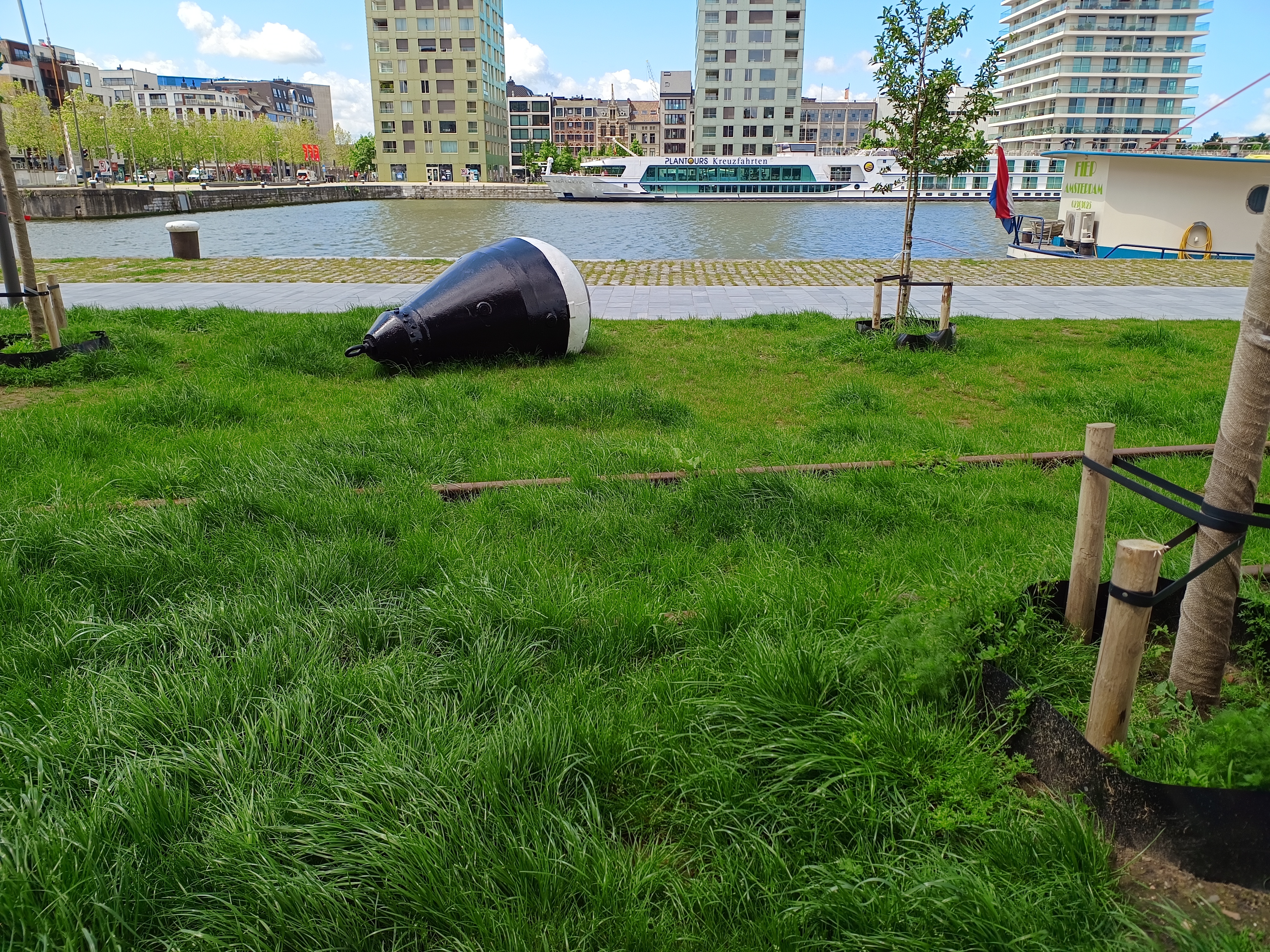 motorola edge 40 camera