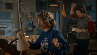 Robin and Steve are manning the WSQK radio station in Stranger Things Season 5x01