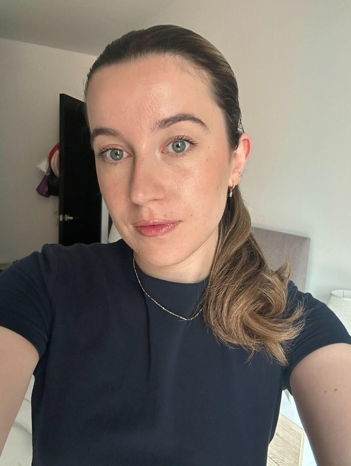 Grace Lindsay before using the Boots LED mask