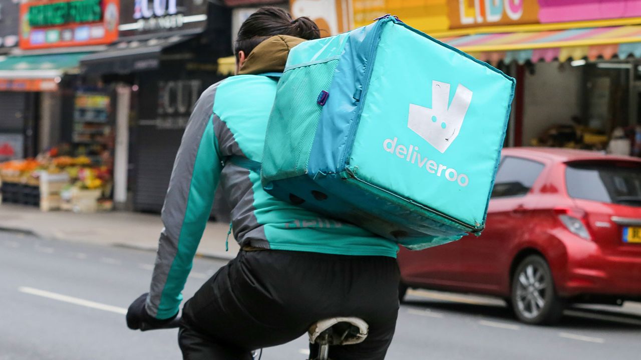 Deliveroo cyclist