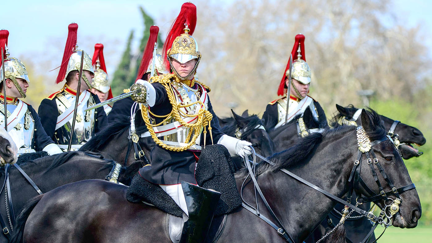 APOLOND-2019-035-0467-Generals-Inspection-Of-The-HCMR-PR-.jpg