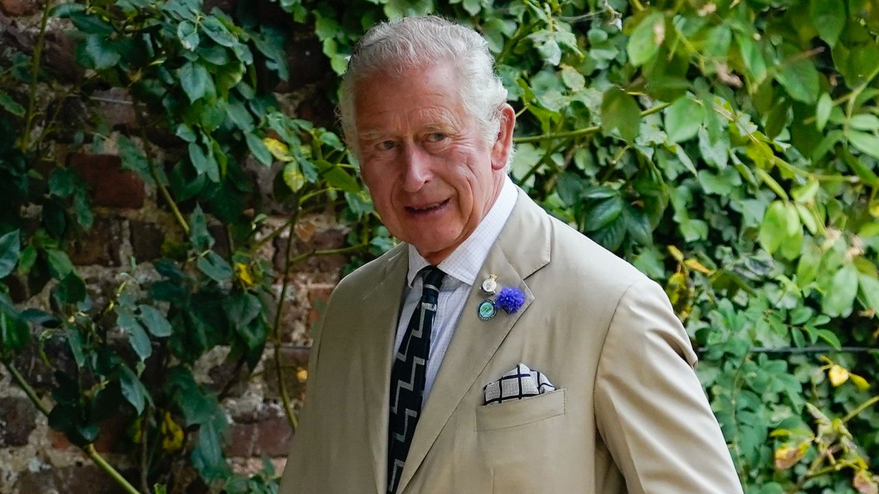 King Charles’ unusual tree habit explained. Here he visits Cockington Court