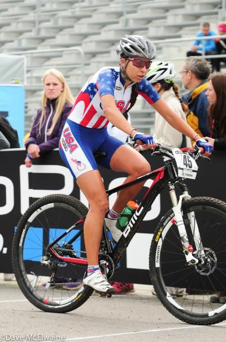Shayna Powless (USA) with one lap to go