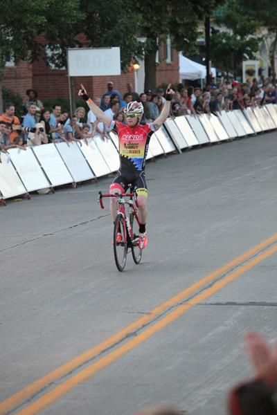 John Murphy (Kenda) solos to the win in Shorewood