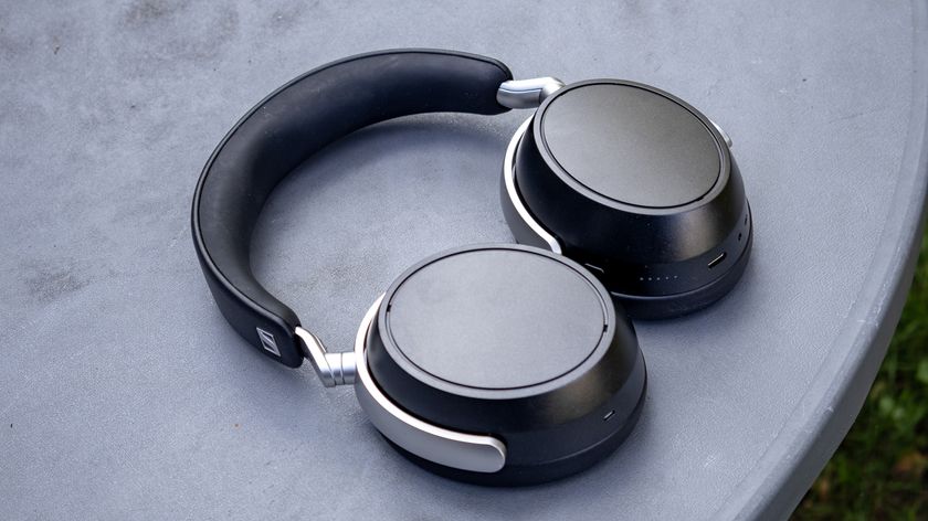 Sennheiser HDB 630