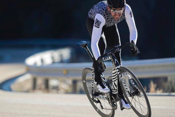 www.cyclingweekly.com