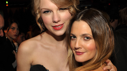 Musician Taylor Swift and actress Drew Barrymore arrive at COVERGIRL 50th Anniversary Celebration at BOA Steakhouse on January 5, 2011 in West Hollywood, California