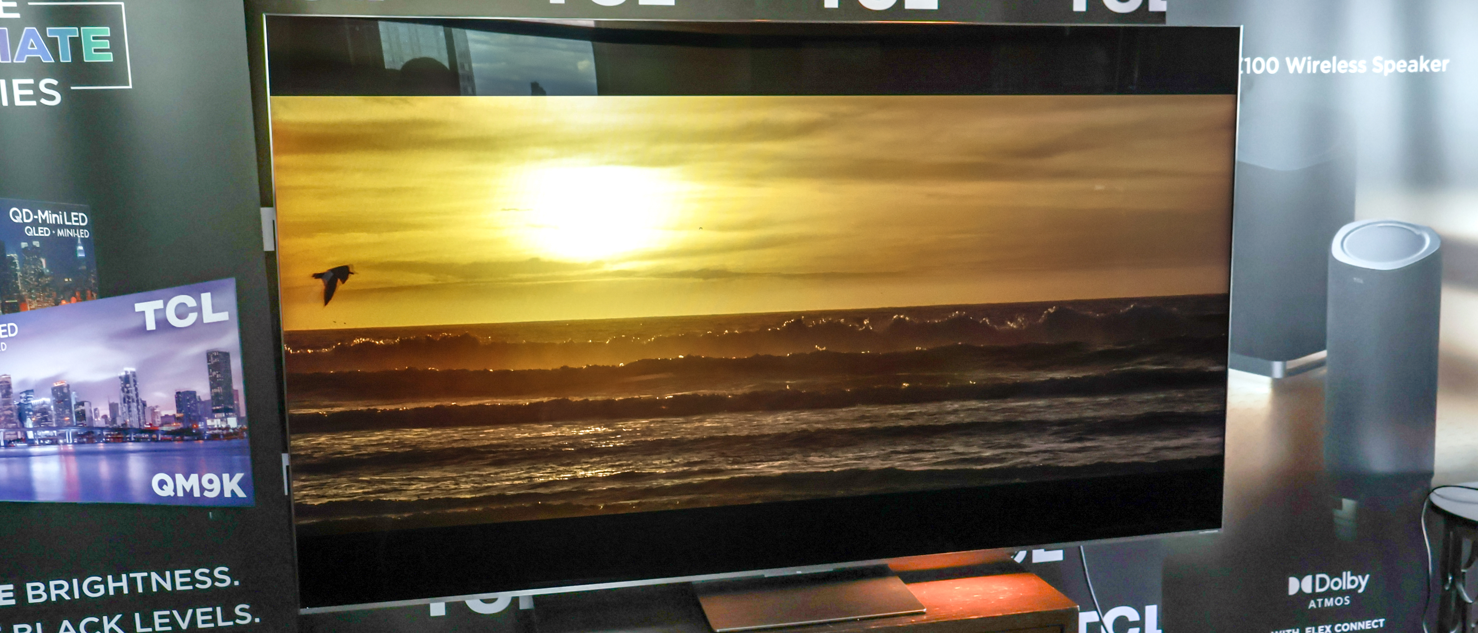 Hisense U7QG Mini-LED TV hands on