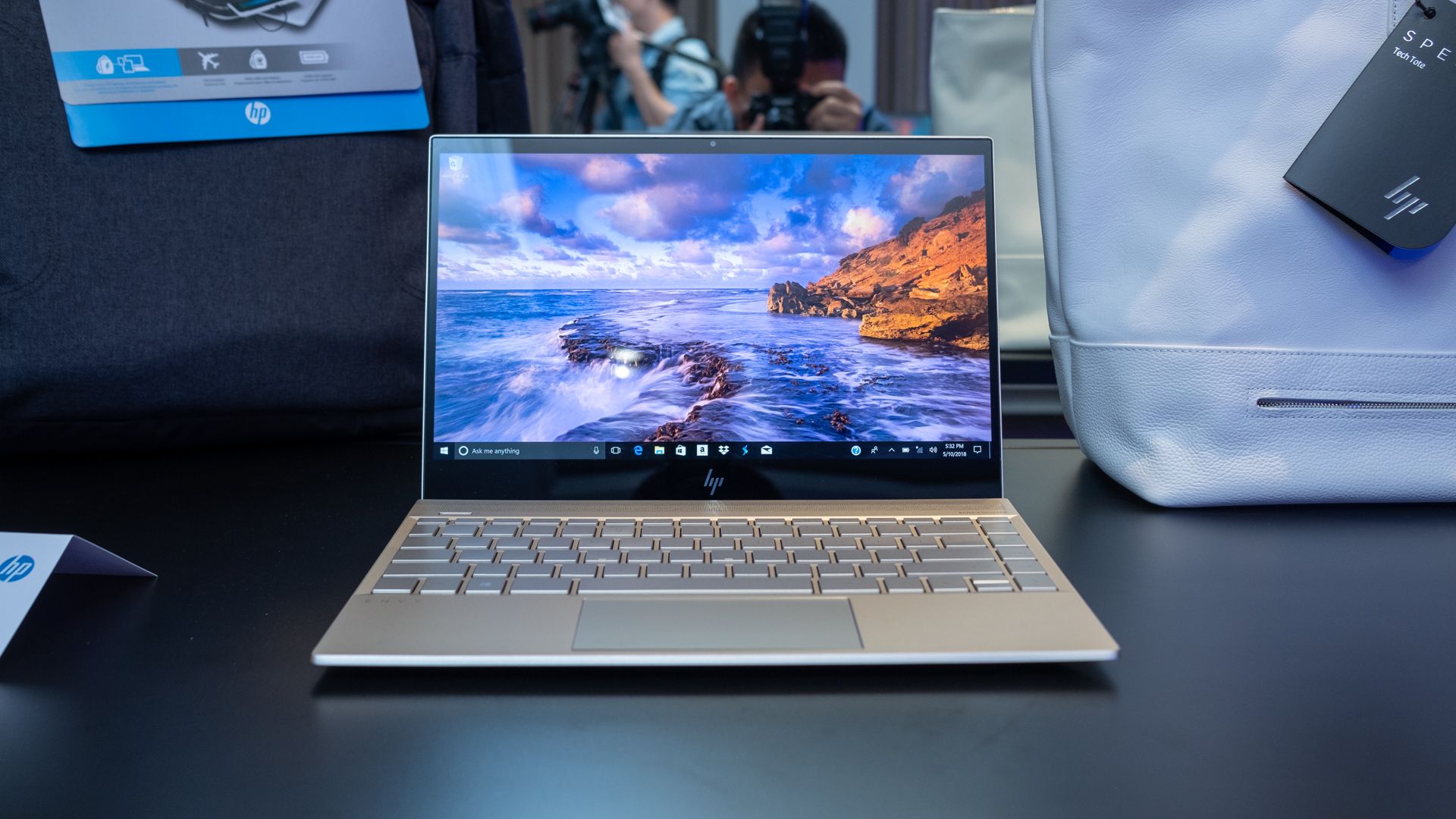 The Hp Envy 13 Is Now Thinner Than Ever Techradar 8735