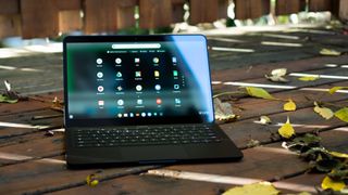 Pixelbook Go Review.