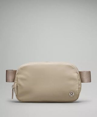 Lululemon, Everywhere Belt Bag