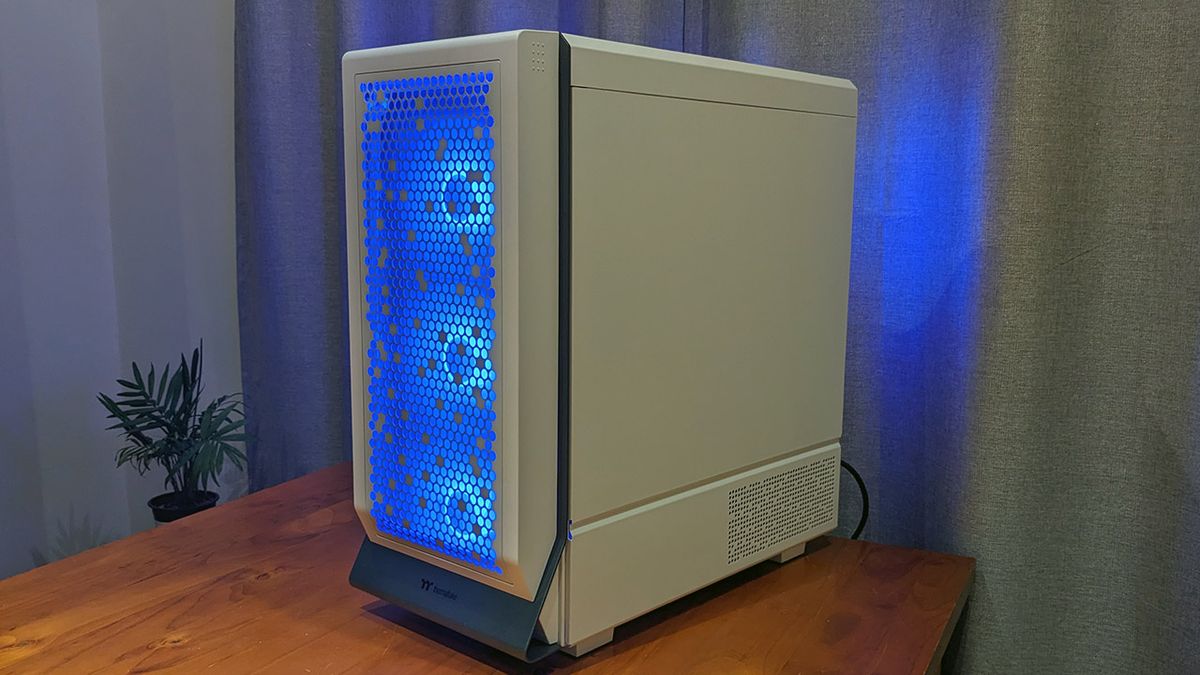 Thermaltake Ceres 500 TG ARGB Snow Mid Tower