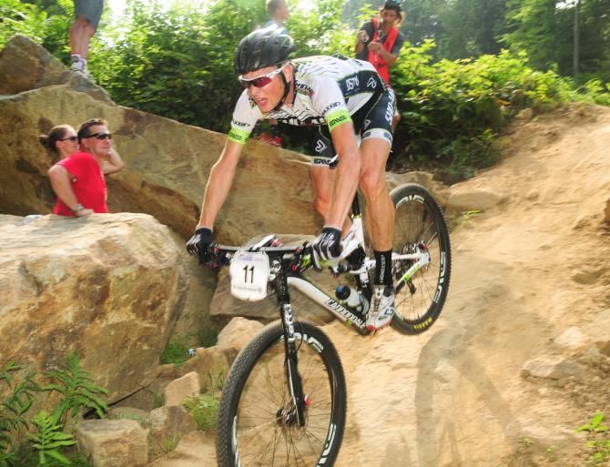 Endurance racer Alex Grant (Cannondale) ripping off a fifth place ride