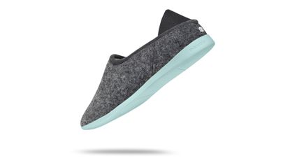 trendy mens slippers 2020