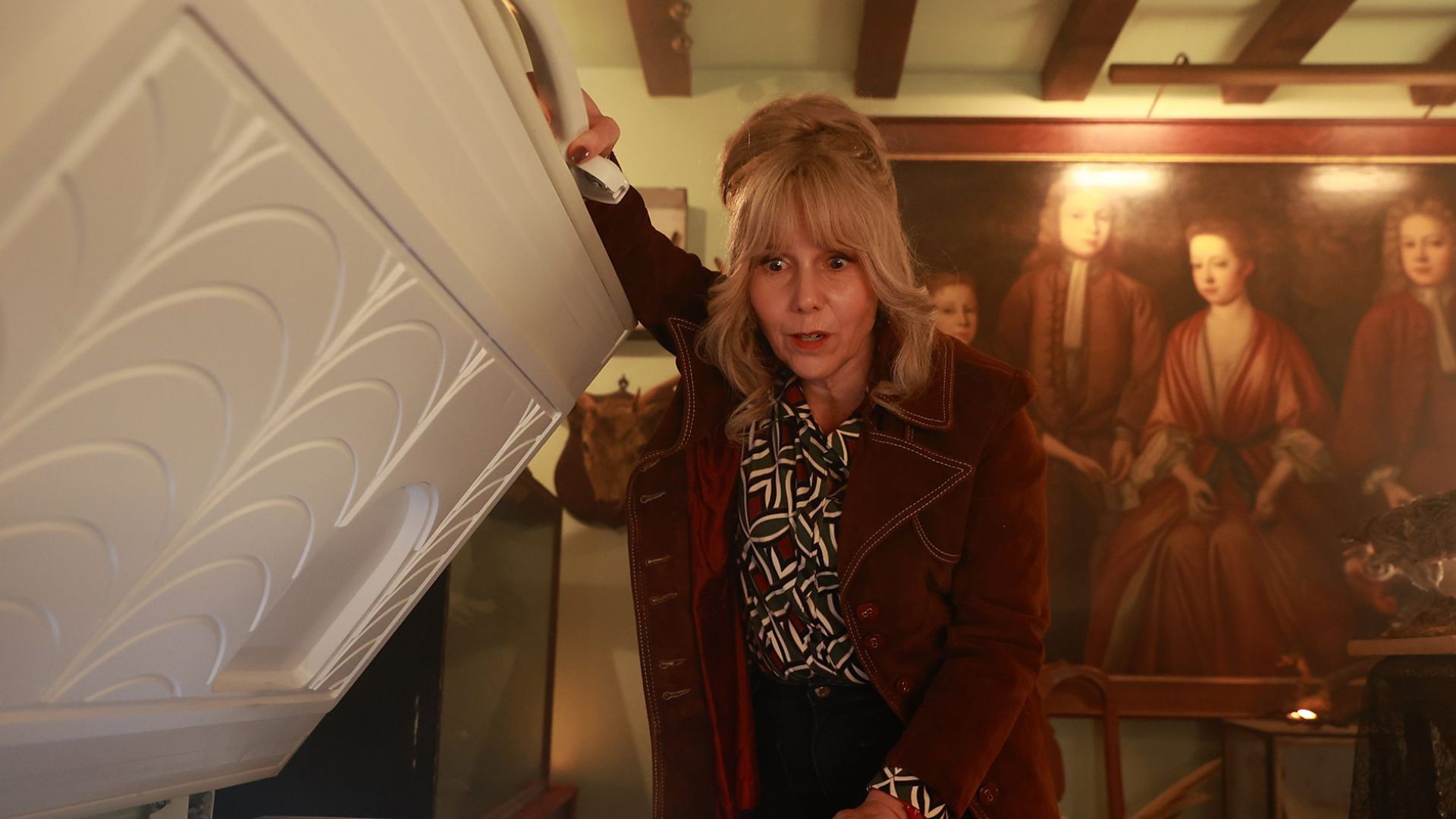 Sally Phillips in The Hairdresser Mysteries