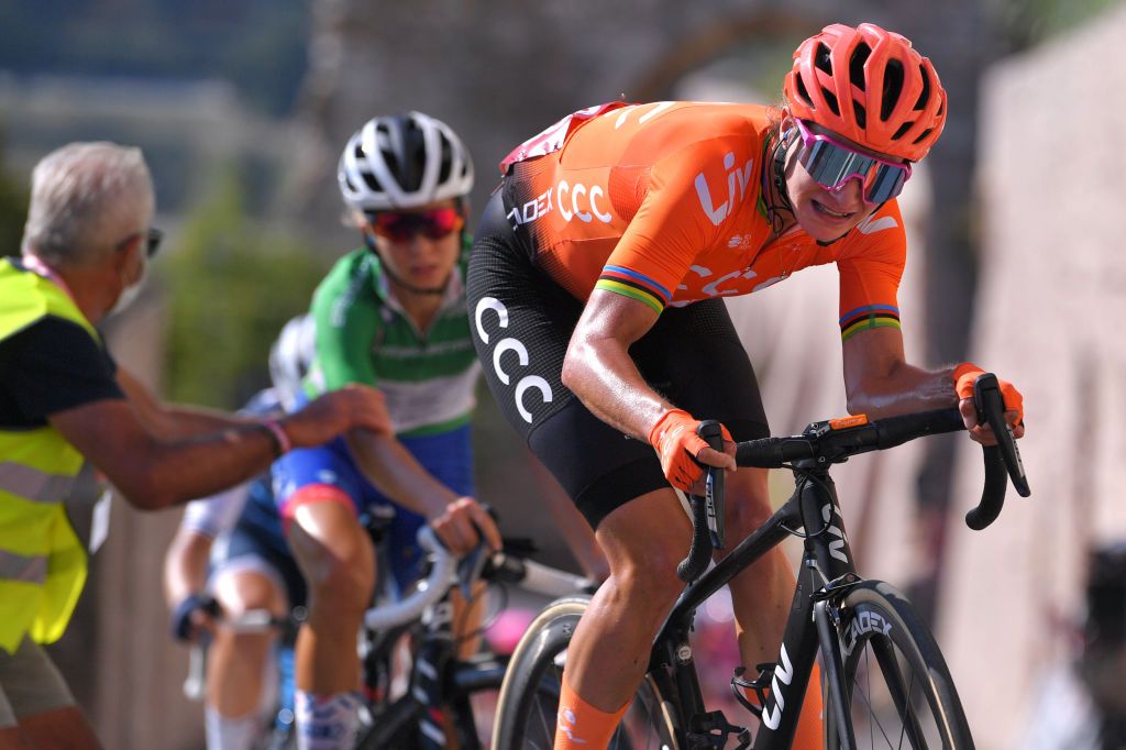 ASSISI ITALY SEPTEMBER 13 Arrival Marianne Vos of The Netherlands and Team CCC Liv during the 31st Giro dItalia Internazionale Femminile 2020 Stage 3 a 1422km stage from Santa Fiora to Assisi 413m GiroRosaIccrea GiroRosa on September 13 2020 in Assisi Italy Photo by Luc ClaessenGetty Images
