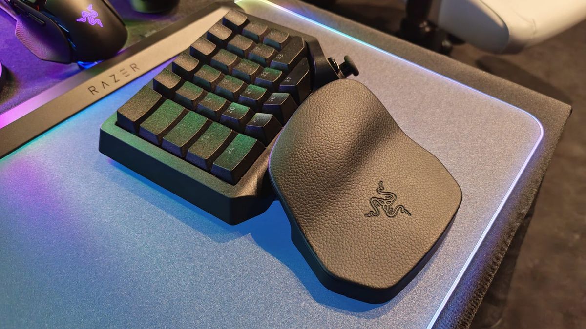 The Razer Tartarus V2 Pro with its wrist rest angle adjusted