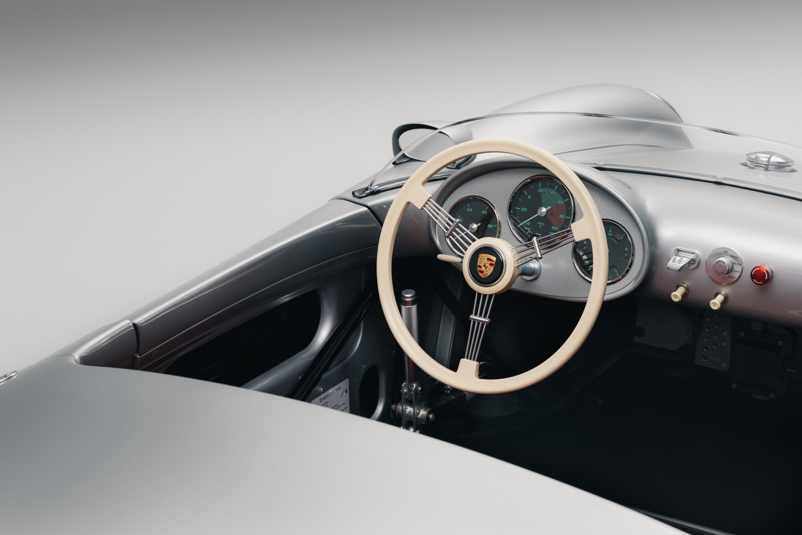 Hedley Studios x Porsche 550 J