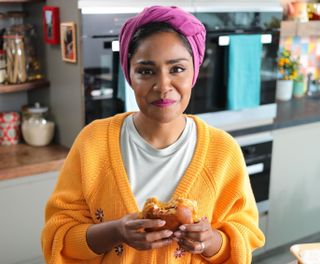 TV tonight Nadiya’s burgers have a secret ingredient