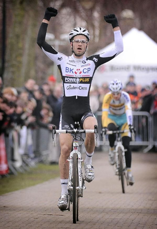 Niels Albert (BKCP Powerplus) benefitted from Nys' crash to win.