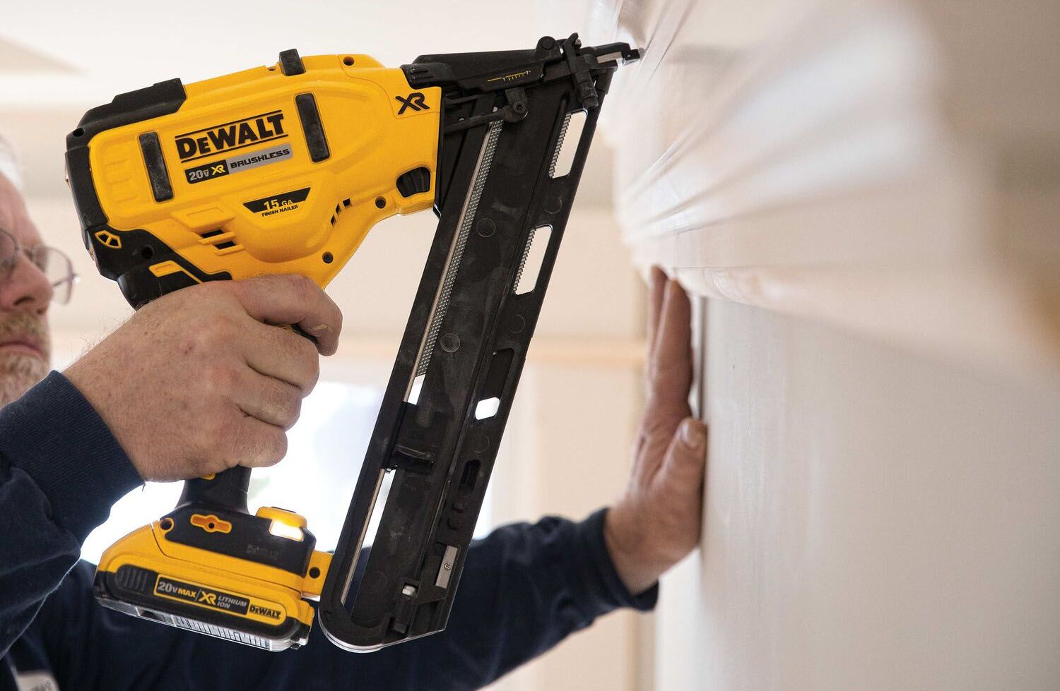 DeWalt DCN650D1 20V Max XR 15Gauge Angled Finish Nailer review Real
