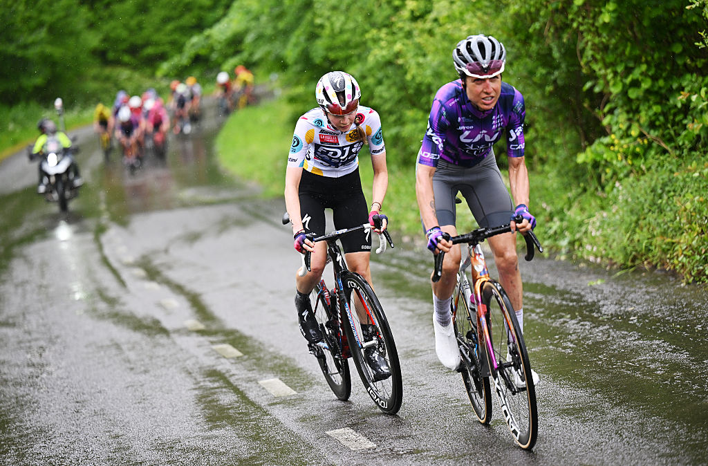 Mavi Garcia and Rita Muzic went on the attack at the Vuelta Femenina